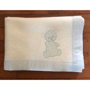 Vintage Chatham North Star Acrylic Baby Blanket White Blue Trim Teddy Bear 48x37